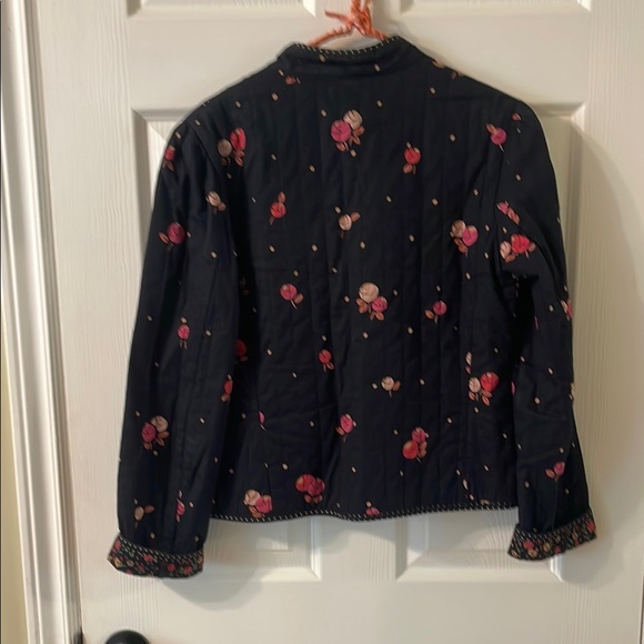 Odille Y2K Black and Pink quilted Jacket with delicate Floral Design - Picture 6 of 8